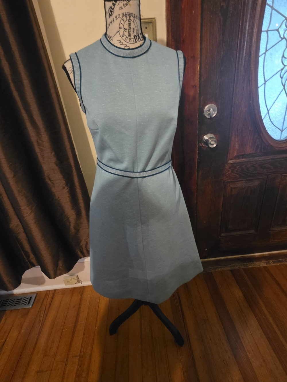 Light Blue Sleeveless Retro shift dress Small